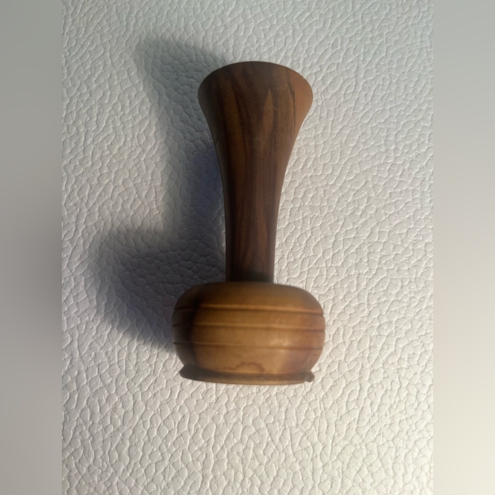 Elegant Wooden Vase ( mini ) - Picture 4 of 7